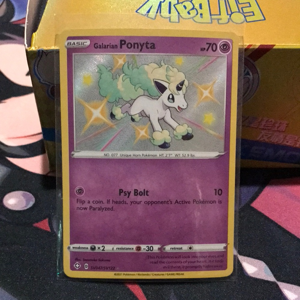 Shiny Galarian Ponyta Pokémon Card